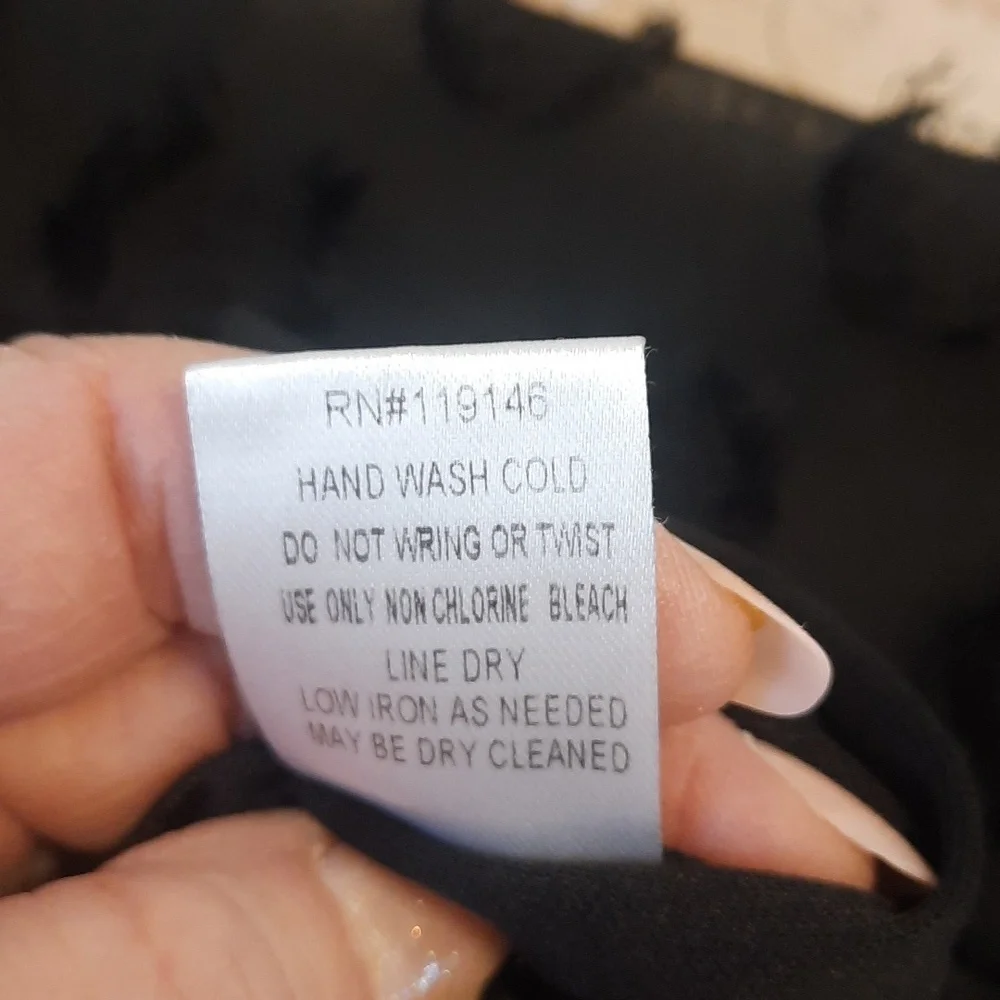 JODIFL Black Textured Blousew/ Long Sleeves Size M - Picture 6 of 6